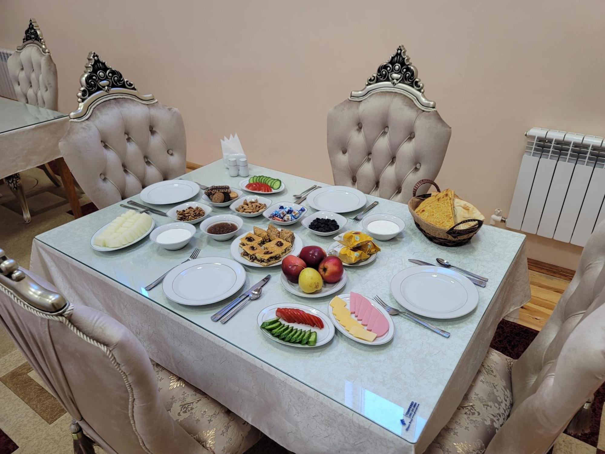 Khiva Siyovush Hotel Buitenkant foto